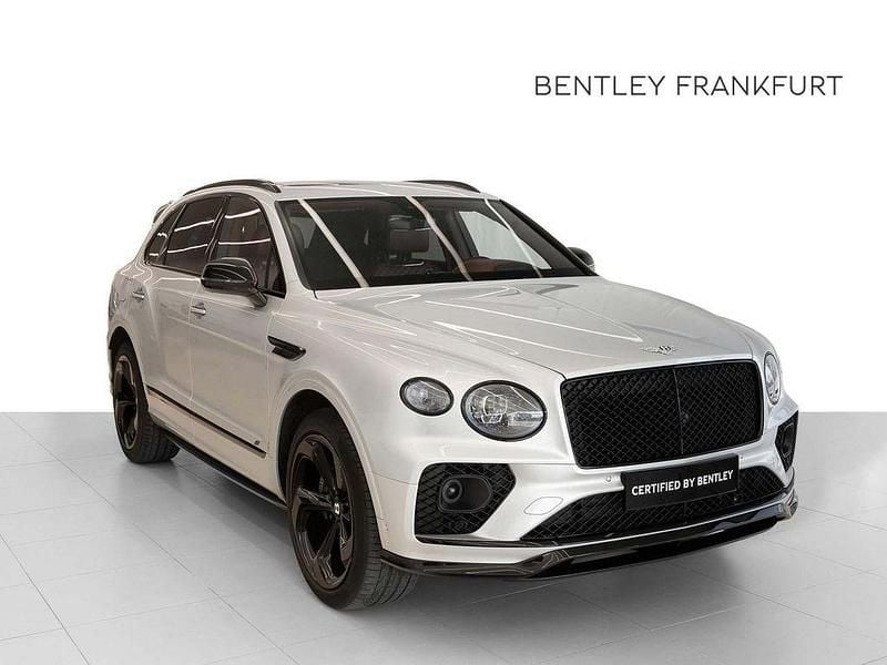 Silber (moonbeam) Gebraucht 2021 Bentley Bentayga SUV | 198.888 € (Teuer) - Bild 1/4
