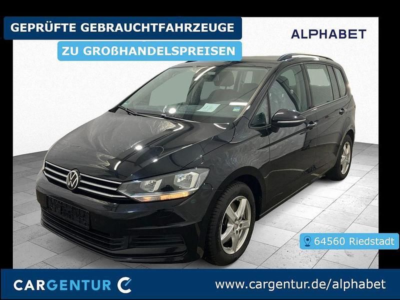 Deep black perleffekt Gebraucht 2021 VW Touran Comfortline Van / Kleinbus | 16.097 € (Guter Preis) - Bild 1/2