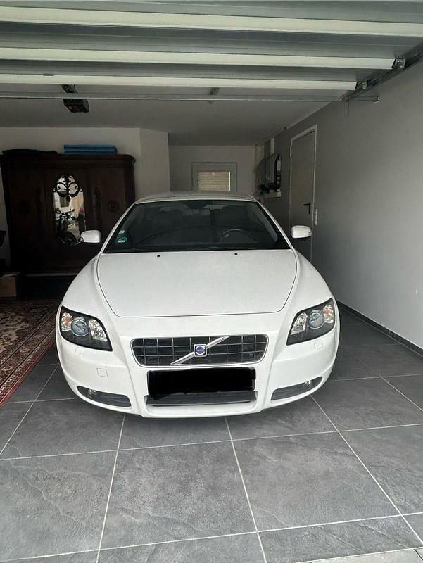 Weiß Gebraucht 2009 Volvo C70 Cabrio | 8.750 € (Guter Preis) - Bild 1/4