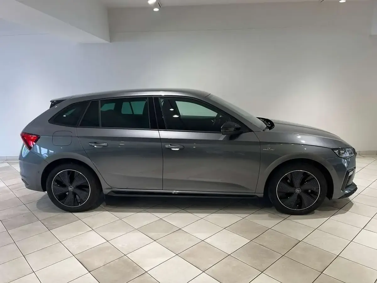 Gebraucht Skoda Scala Monte Carlo 150 PS (110 kW) 2025 Grau Kleinwagen
