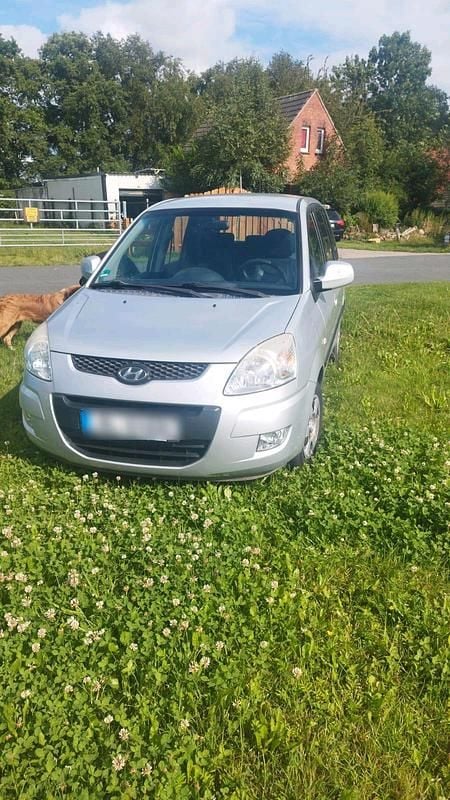 Silber Gebraucht 2009 Hyundai Matrix Van / Kleinbus | 3.200 € (Teuer) - Bild 1/4