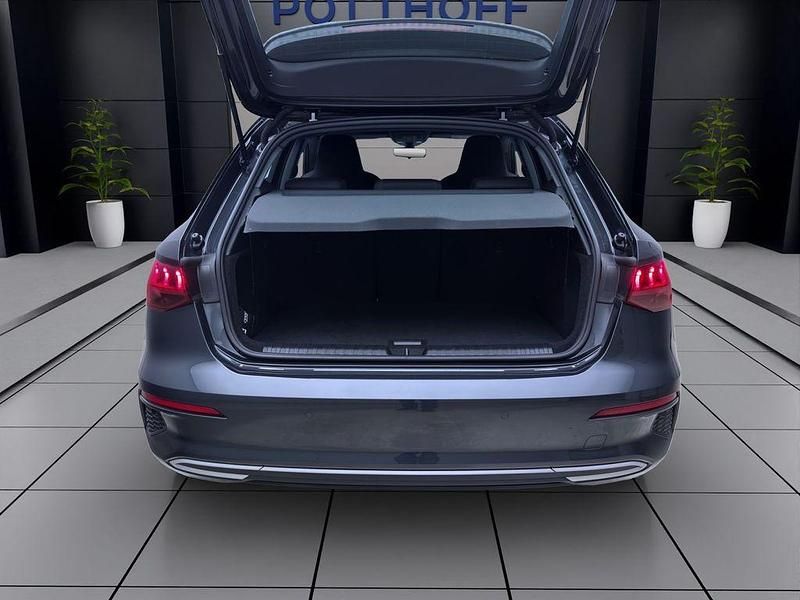 Second-hand Audi A3 Advanced 110 CP (80 kW) 2021 Gri Berlinǎ