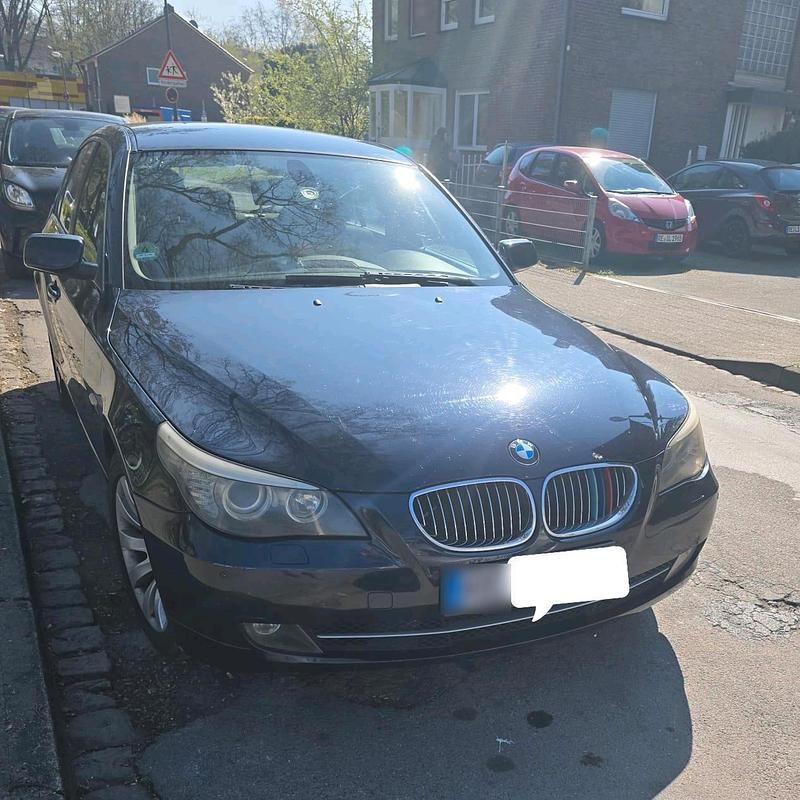 Gebraucht BMW 520 2008 Blau Limousine