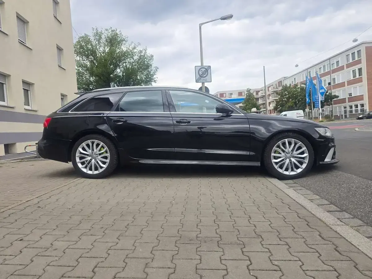 Gebraucht Audi A6 245 PS (180 kW) 2013 Phantomschwarz perleffekt Kombi