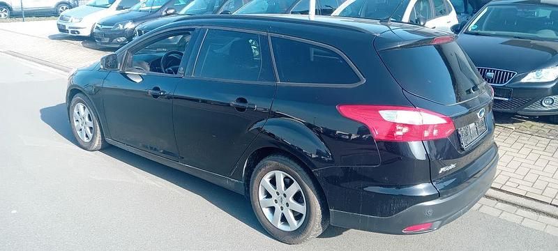Gebraucht Ford Focus Champions Edition 150 PS (110 kW) 2013 Schwarz Limousine