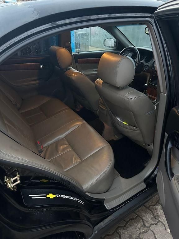 Gebraucht Chevrolet Evanda CDX 131 PS (96 kW) 2006 Schwarz Limousine