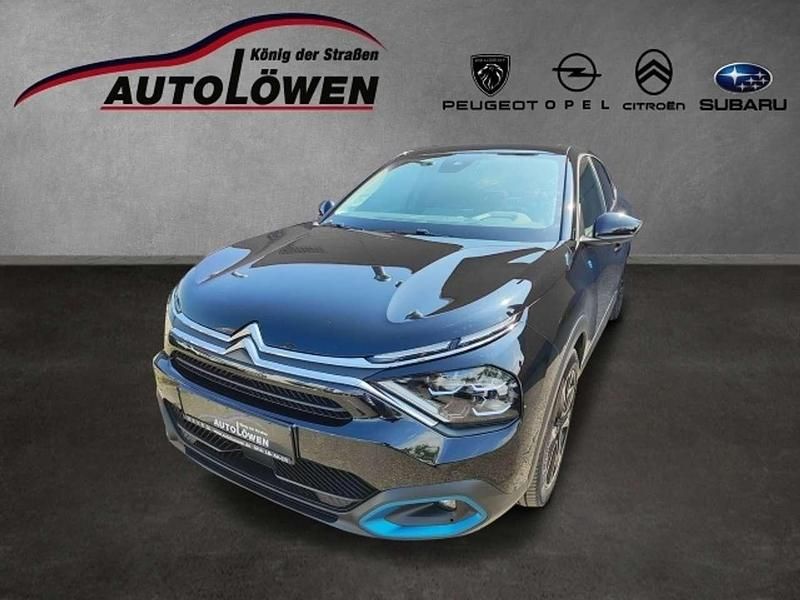 Diamant schwarz Gebraucht 2023 Citroën e-C4 Shine Limousine | 13.749 € - Bild 1/4
