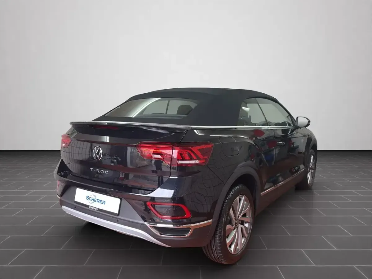 Używany VW T-Roc 150 KM (110 kW) 2026 Czarny SUV
