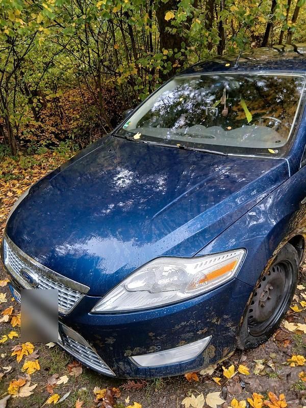 Blau Gebraucht 2009 Ford Mondeo Kombi | 1.650 € (Superpreis) - Bild 1/4