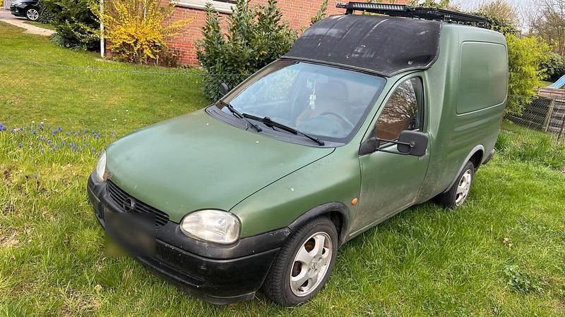 Usata Opel Combo 75 CV (55 kW) 2000 Verde Monovolume