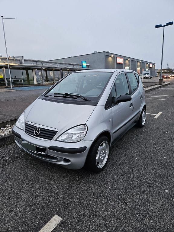 Gebraucht Mercedes A140 Classic 82 PS (60 kW) 2001 Silber Van / Kleinbus