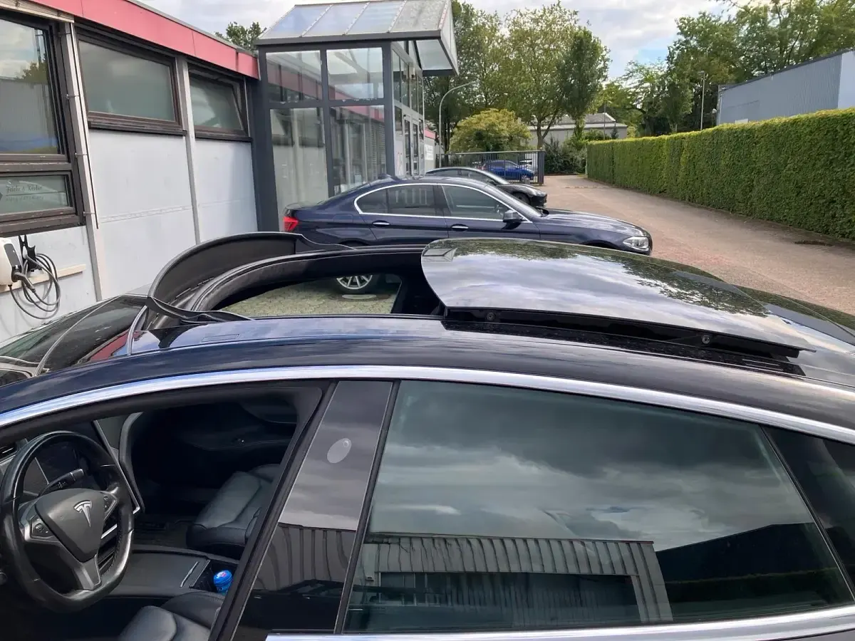 Gebraucht Tesla Model S 386 kW (525 PS) 2018 Schwarz Kleinwagen