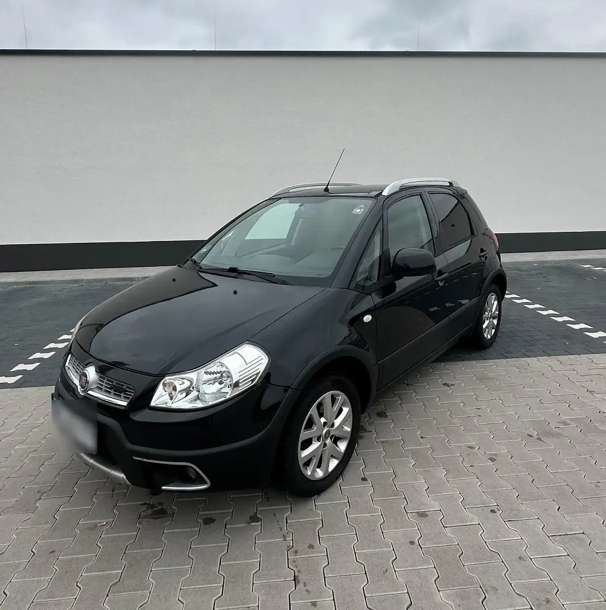 Gebraucht Fiat Sedici 135 PS (99 kW) 2010 Schwarz SUV