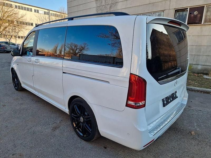 Gebraucht Mercedes V250 AMG 190 PS (139 kW) 2018 Weiß Van / Kleinbus