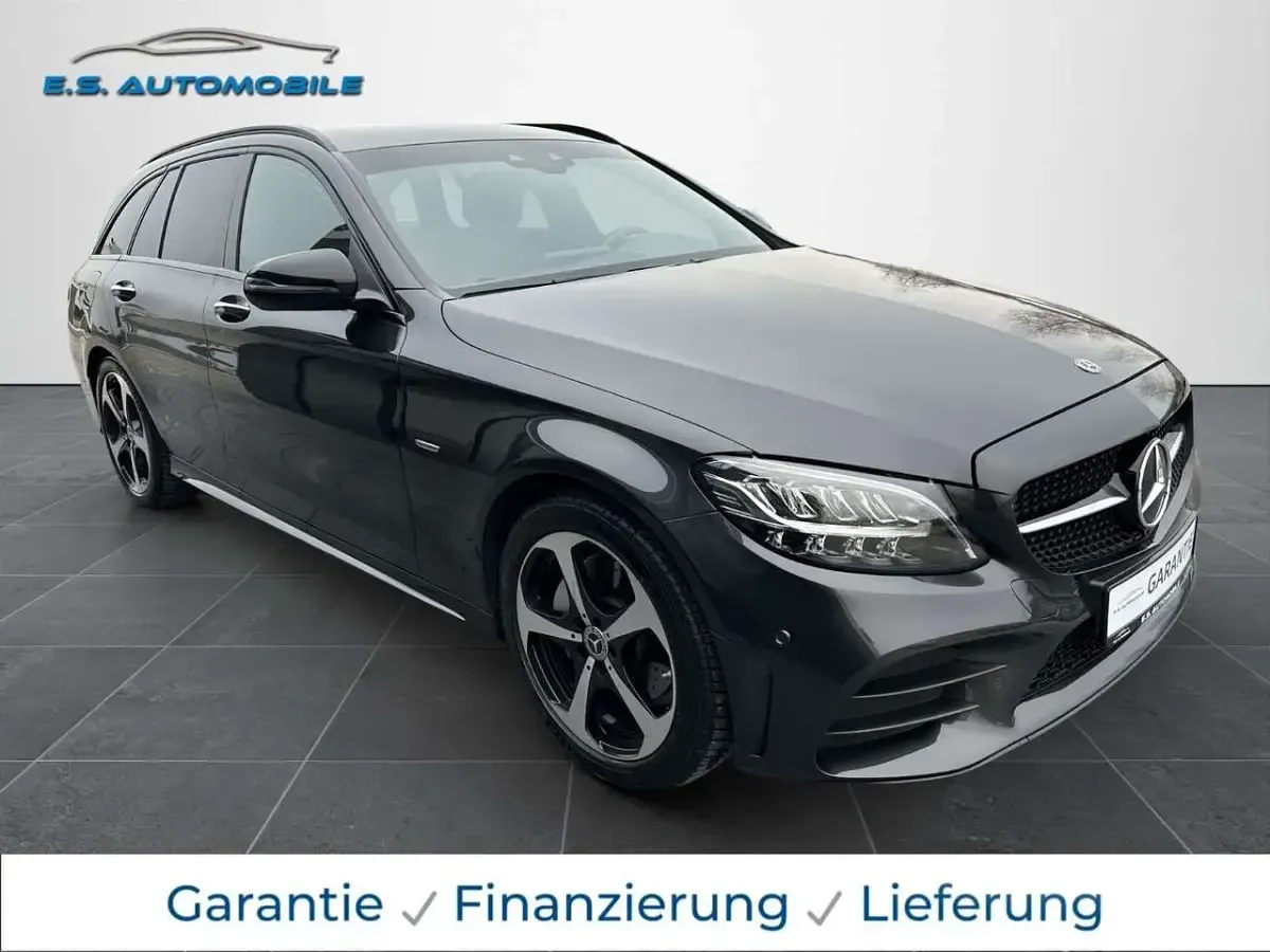 Gebraucht Mercedes C200 AMG line 160 PS (117 kW) 2020 Grau Limousine