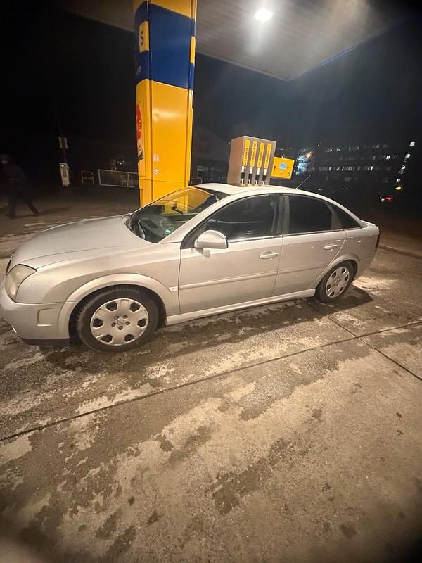 Gebraucht Opel Vectra 147 PS (108 kW) 2003 Violet Limousine