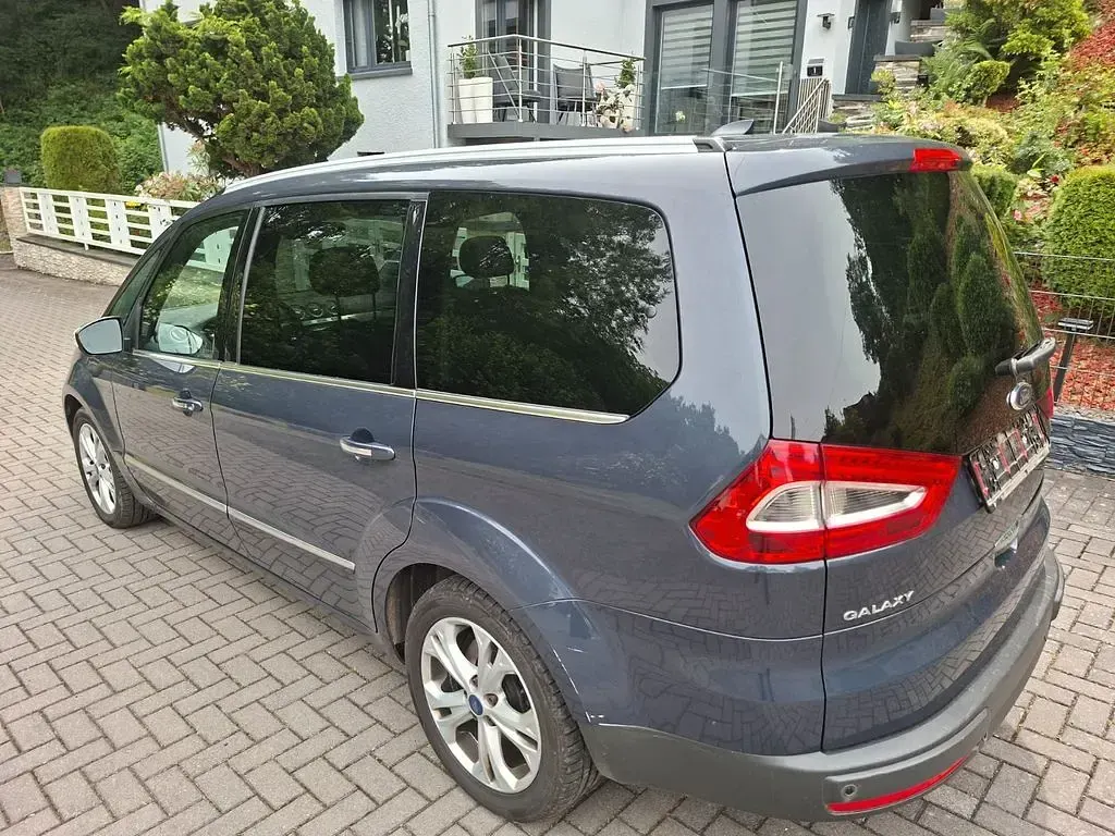Gebraucht Ford Galaxy Titanium 140 PS (102 kW) 2014 Grau Van / Kleinbus