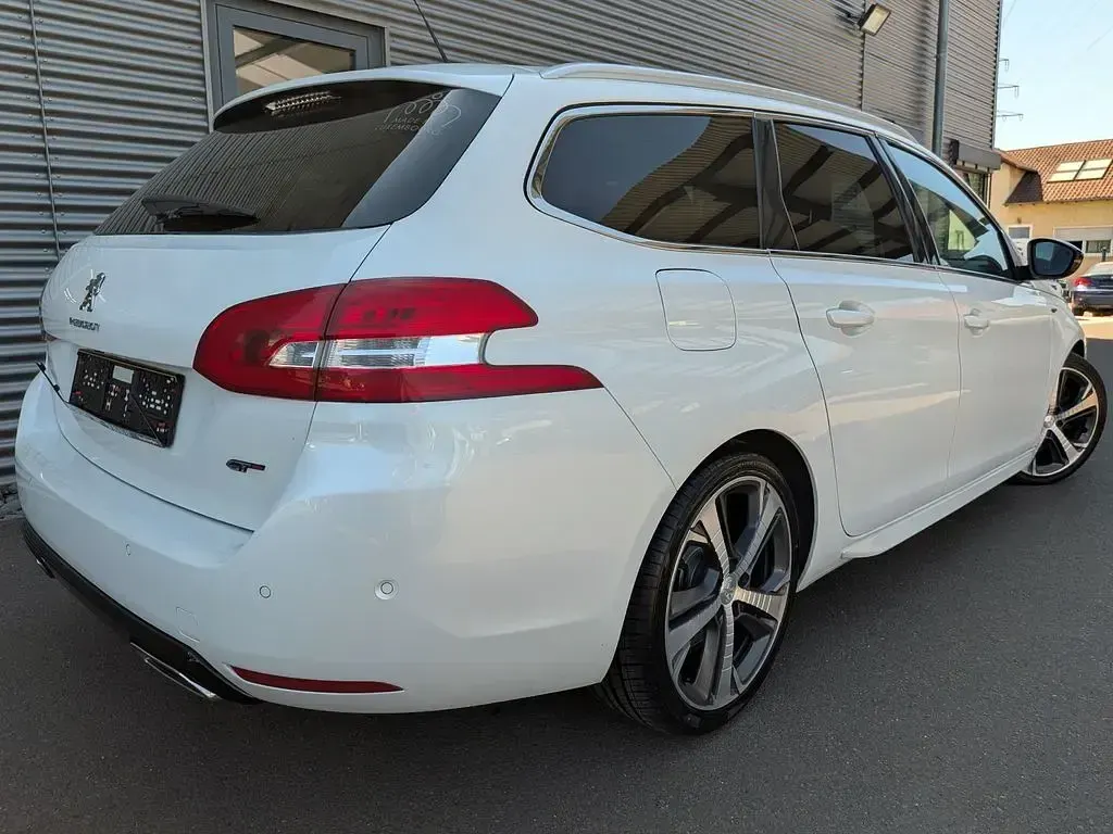 Gebraucht Peugeot 308 SW GT 177 PS (130 kW) 2019 Weiß Kombi
