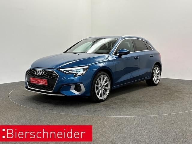 Gebraucht Audi A3 Sportback e-tron Ambiente 204 PS (150 kW) 2021 Atollblau metallic Kleinwagen