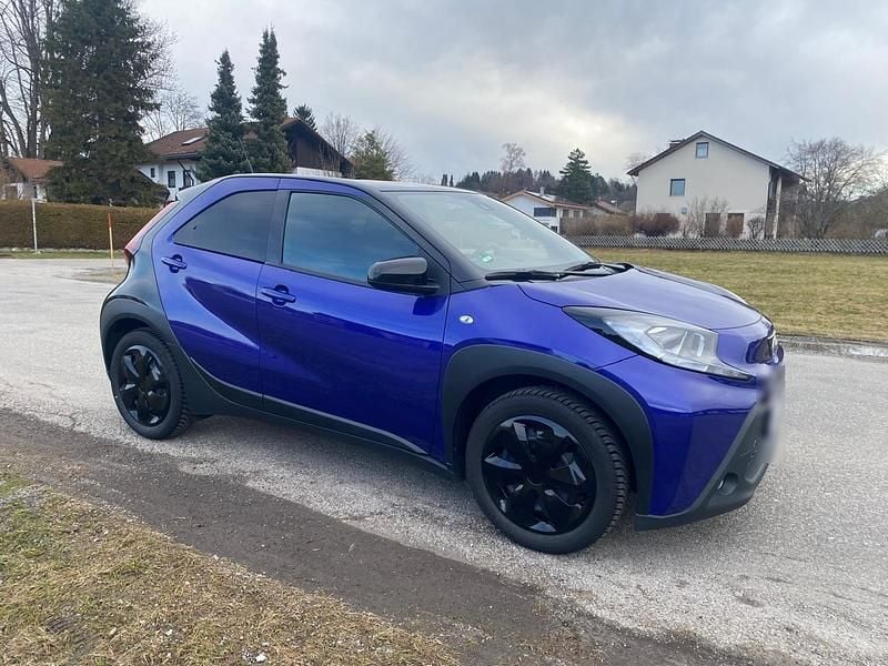 Gebraucht Toyota Aygo X Pulse 72 PS (52 kW) 2022 Blau SUV