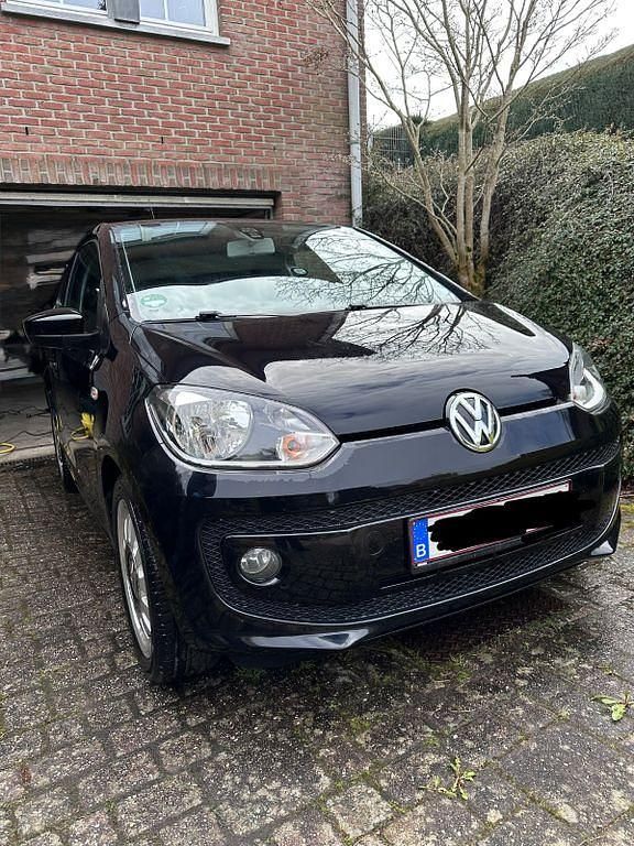 Second-hand VW up! 75 CP (55 kW) 2012 Negru Hatchback