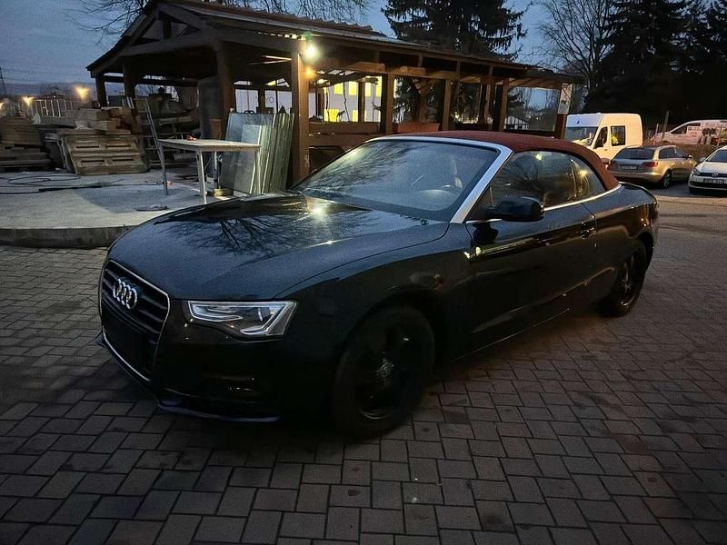 Gebraucht Audi A5 Cabriolet 170 PS (125 kW) 2012 Schwarz Cabrio