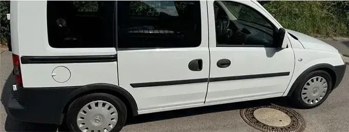 Occasion Opel Combo 95 ch (69 kW) 2010 Blanc Monospace