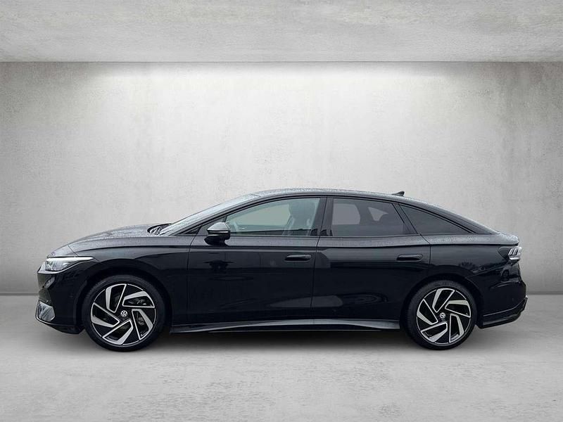 Gebraucht VW ID.7 Pro 210 kW (286 PS) 2025 Grenadillschwarz metallic Limousine