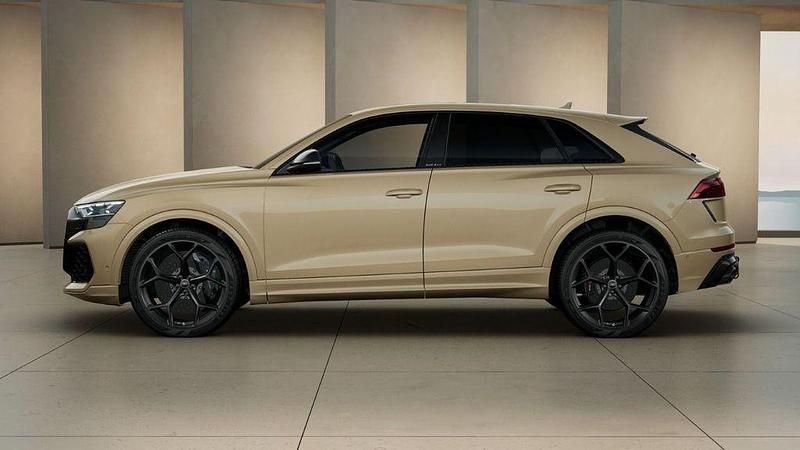 Neu Audi RS Q8 Performance 640 PS (470 kW) 2026 Gold SUV