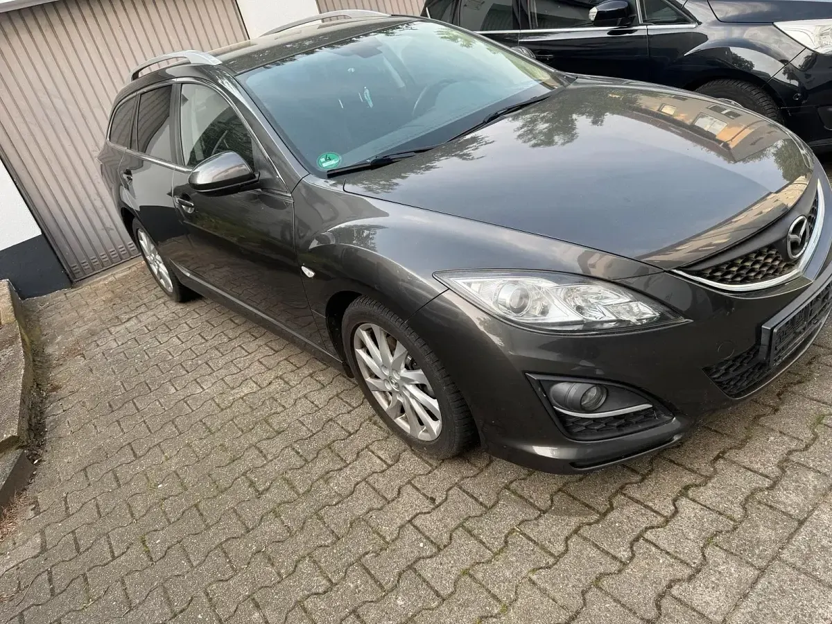 Gebraucht Mazda 6 163 PS (119 kW) 2010 Grau Kombi