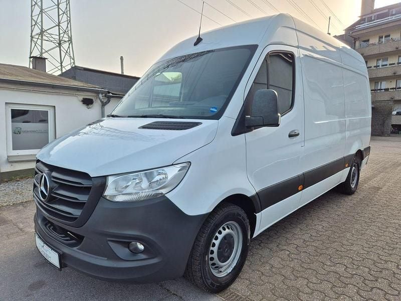 Gebraucht Mercedes Sprinter 143 PS (105 kW) 2020 Weiß Van