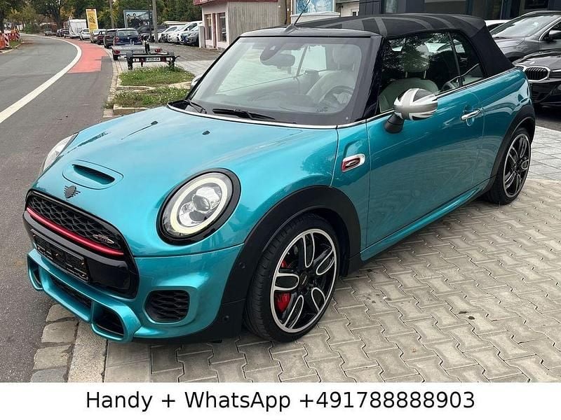 Gebraucht Mini John Cooper Works 231 PS (169 kW) 2019 Grün Kleinwagen