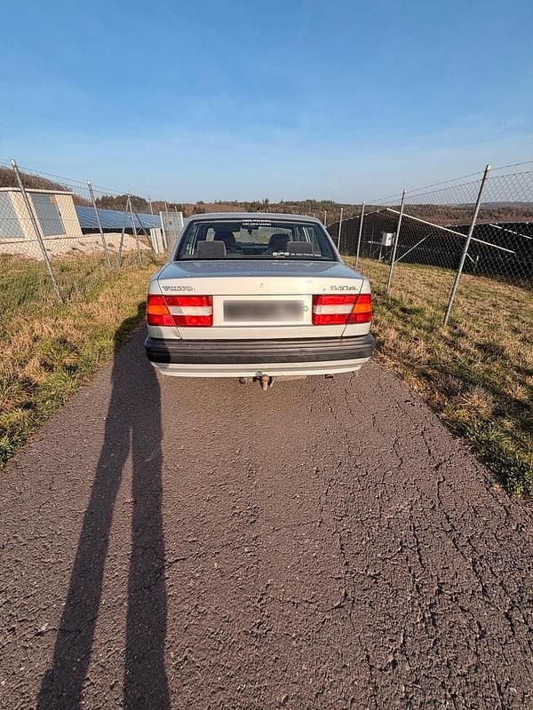 Gebraucht Volvo 940 131 PS (96 kW) 1993 Silber Limousine
