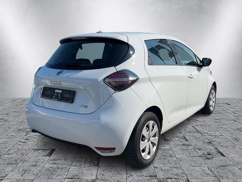 Używany Renault Zoe 50 kW (69 KM) 2020 Biały Hatchback