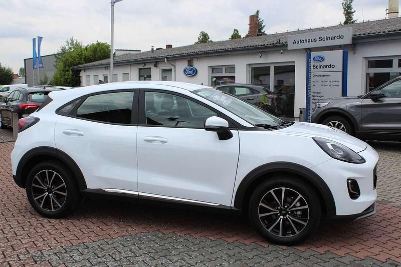 Gebraucht Ford Puma Titanium 125 PS (91 kW) 2024 Weiß SUV