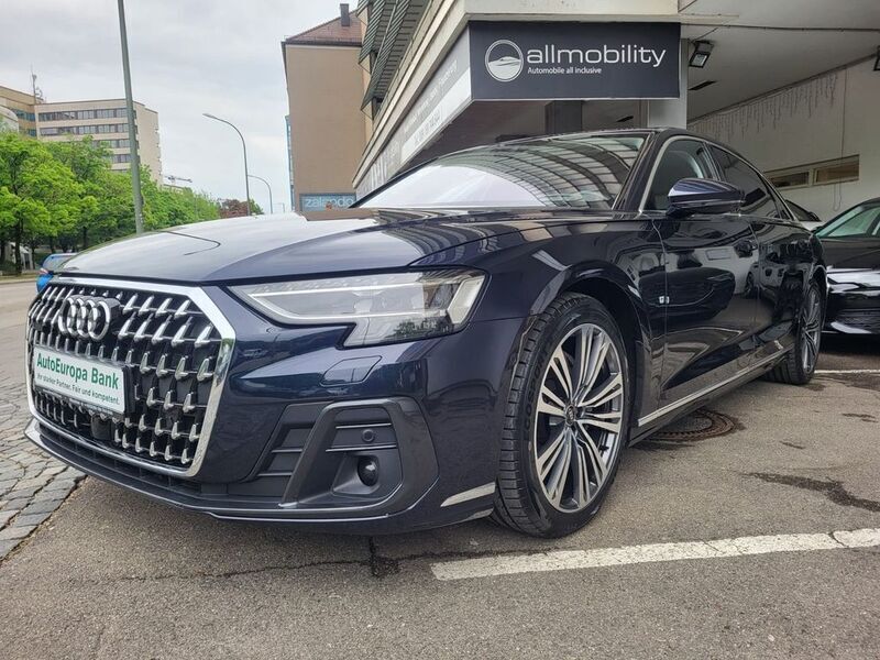 Blau Gebraucht 2023 Audi A8L Limousine | 55.800 € (Fairer Preis) - Bild 1/4