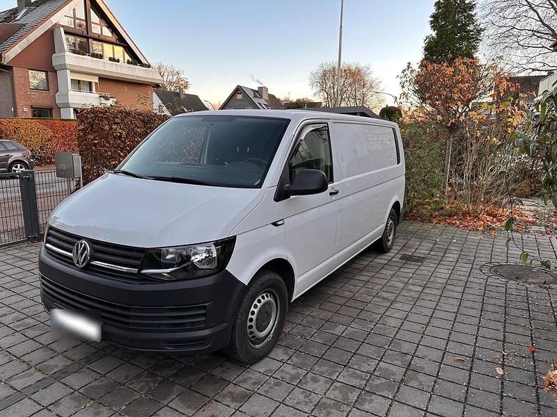 Second-hand VW Transporter 150 CP (110 kW) 2017 Alb Van