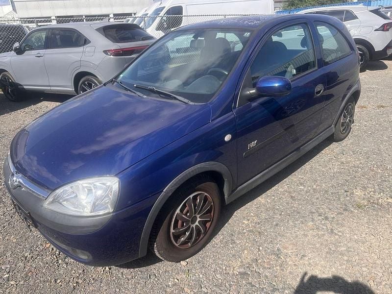 Blau Gebraucht 2003 Opel Corsa Enjoy Limousine | 990 € (Guter Preis) - Bild 1/4
