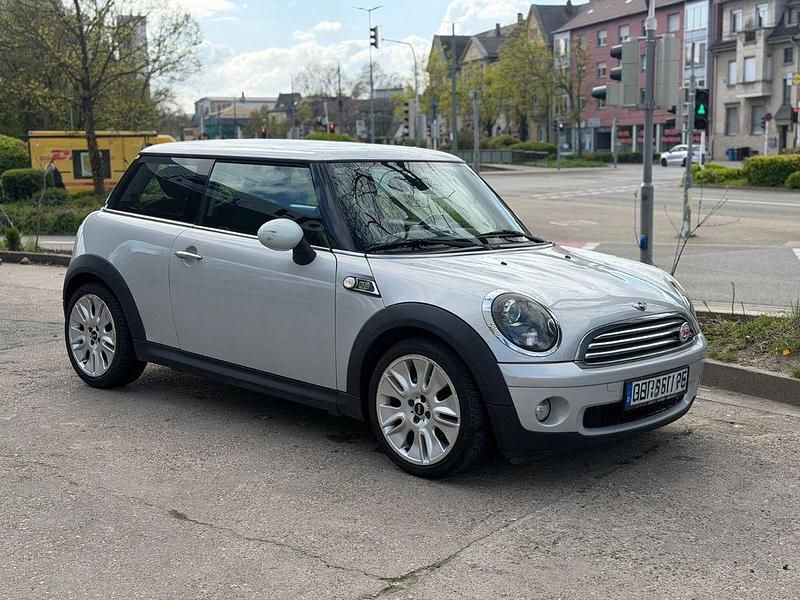 Gebraucht Mini Cooper 120 PS (88 kW) 2010 Silber Kleinwagen