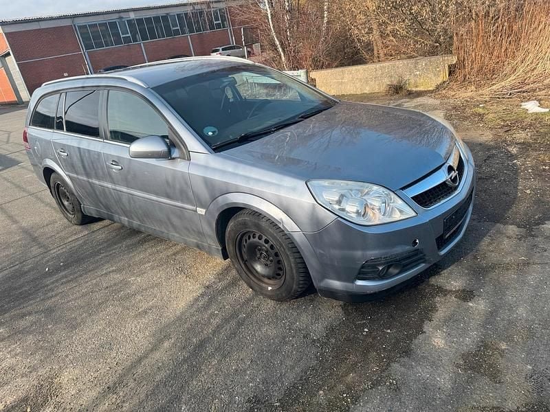 Gebraucht Opel Vectra 150 PS (110 kW) 2007 Silber Kombi