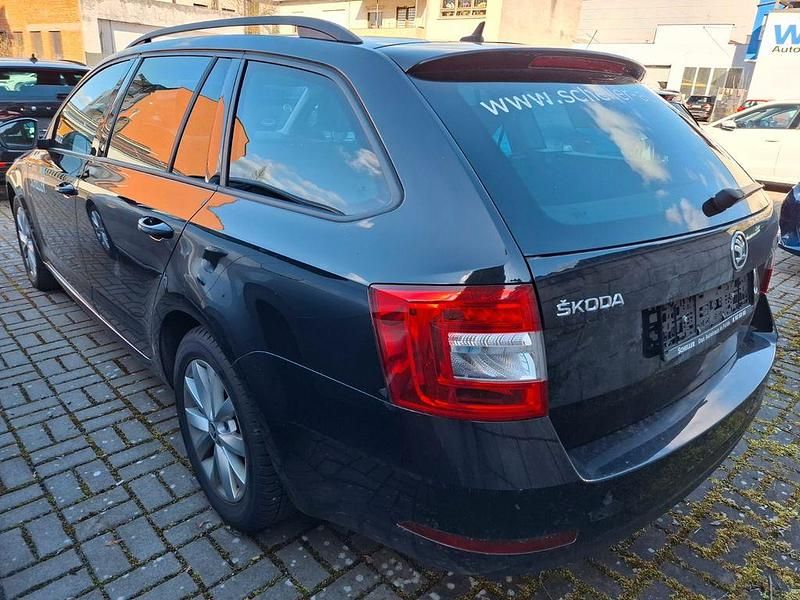 Gebraucht Skoda Octavia Ambition 150 PS (110 kW) 2020 Schwarz Kombi