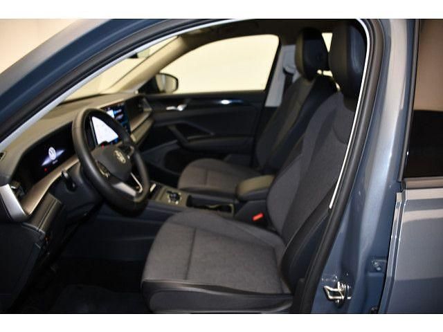 Gebraucht VW Tayron Life 150 PS (110 kW) 2025 Delfingrau metallic SUV