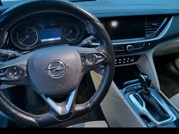 Gebraucht Opel Insignia 136 PS (100 kW) 2018 Blau Limousine