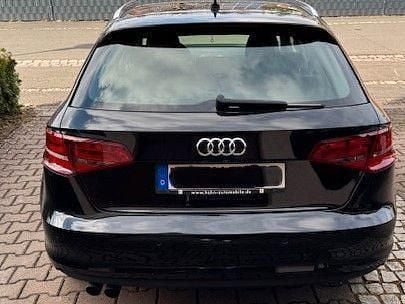Gebraucht Audi A3 Ambiente 125 PS (91 kW) 2014 Schwarz Kombi
