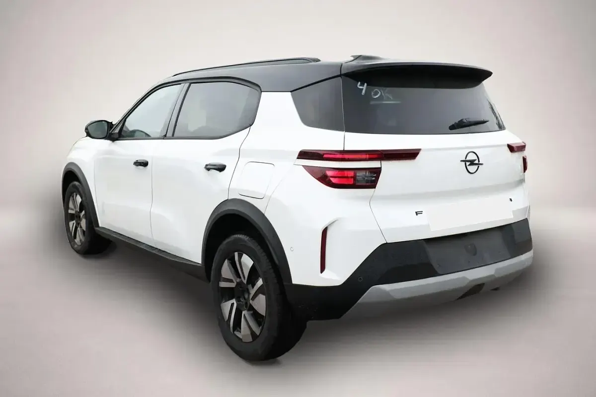 Neu Opel Frontera 145 PS (106 kW) 2026 Manufacturer SUV