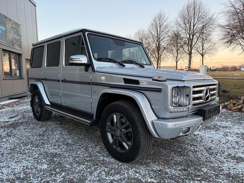 Silber Gebraucht 2016 Mercedes G500 Sport SUV | 70.800 € (Fairer Preis) - Bild 1/4
