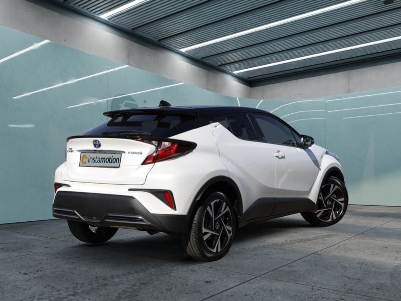 Grau Gebraucht 2023 Toyota C-HR Team SUV | 28.588 € (Superpreis) - Bild 1/4