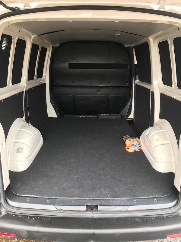 Second-hand VW T5 102 CP (75 kW) 2006 Alb Van