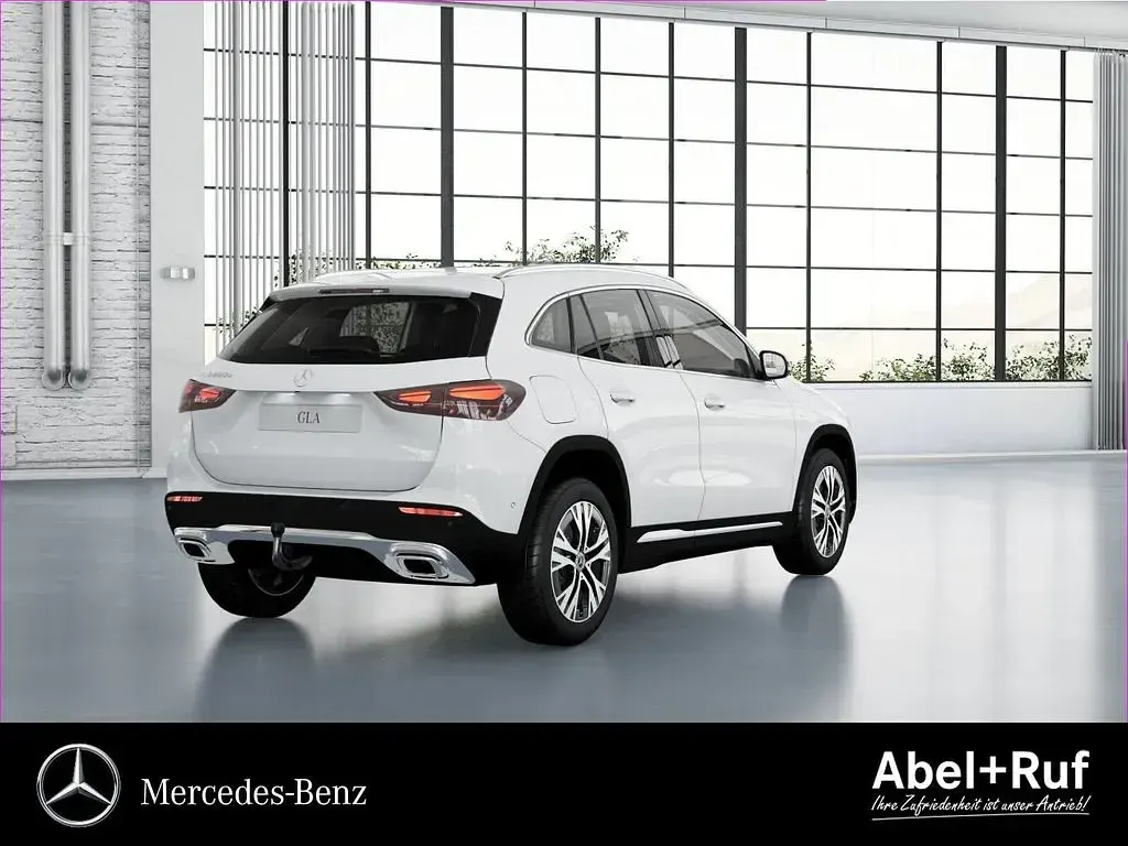 Gebraucht Mercedes GLA250 Progressive 218 PS (160 kW) 2025 Weiß SUV