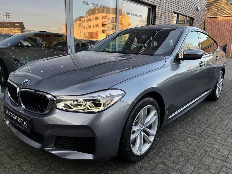 Blau Gebraucht 2018 BMW 640 M Sport Coupé | 31.900 € (Fairer Preis) - Bild 1/4